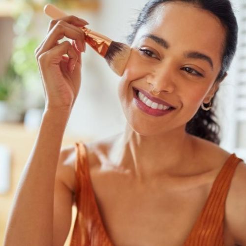 Crece demanda de cosméticos y alimentos saludables producidos en Colombia