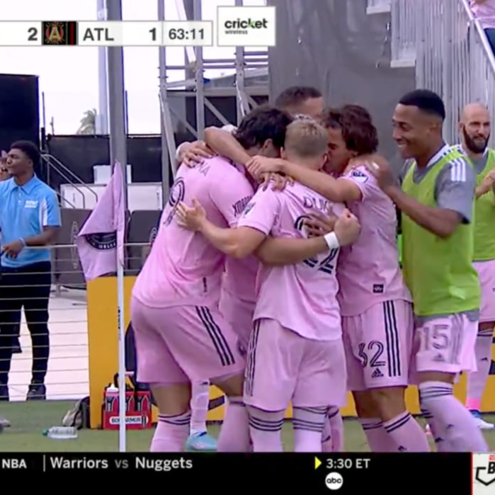 Ronaldo Cisneros se estrena en la MLS en derrota de Atlanta United