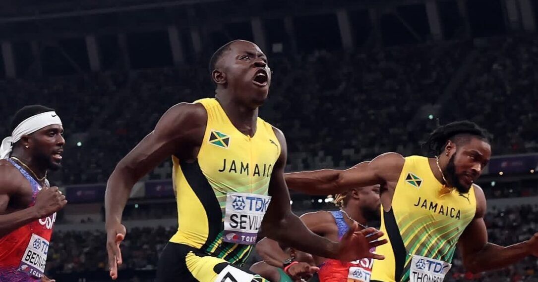 Oblique Sevilla arrasa con su histórica medalla de oro en los 100 metros y Jamaica regresa a la cima