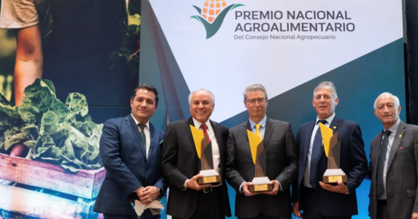 Agricultura Nacional (Dragón) celebra 90 años consolidando su liderazgo en el agro mexicano y suma su tercer Premio Nacional Agroalimentario