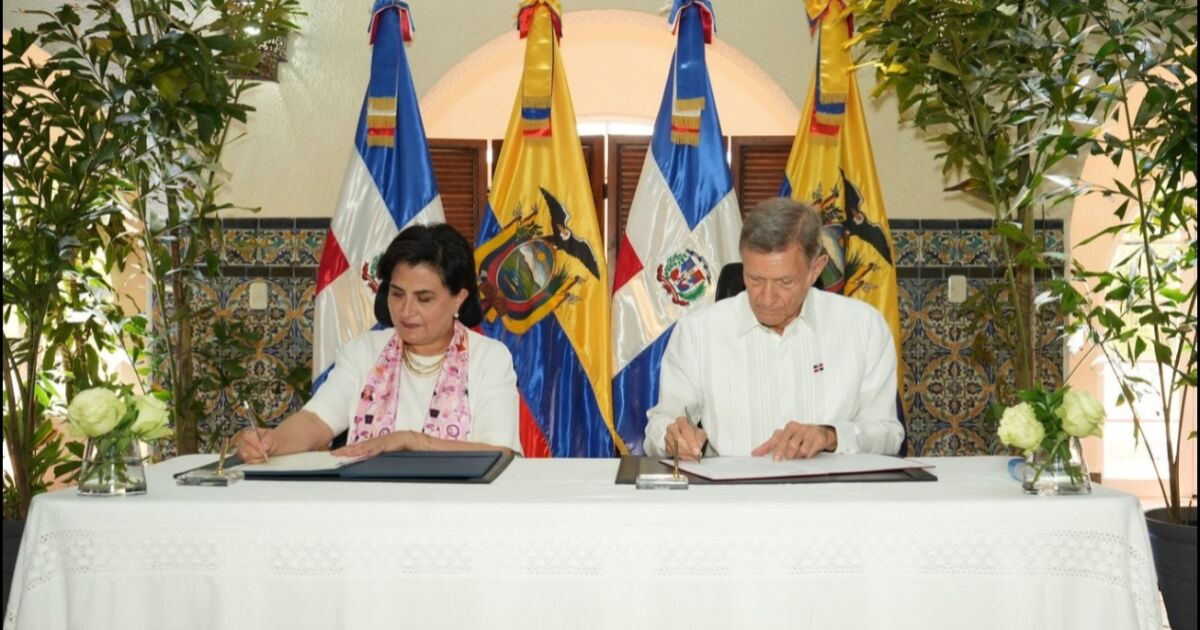 Ecuador y República Dominicana acuerdan impulsar proyectos bilaterales en beneficio de ambos países