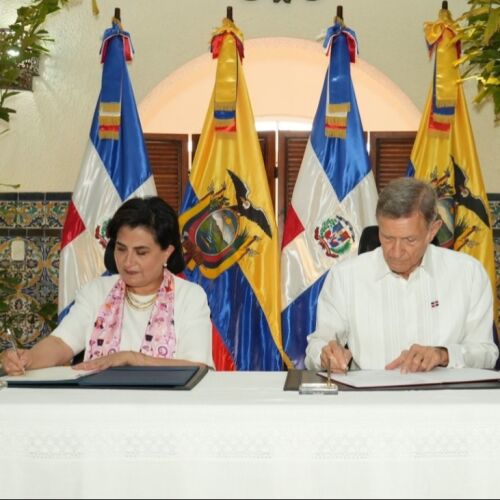 Ecuador y República Dominicana acuerdan impulsar proyectos bilaterales en beneficio de ambos países