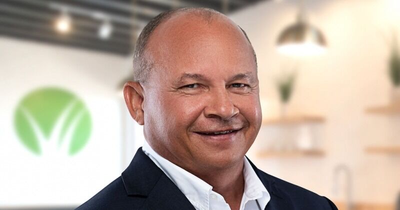 El agente inmobiliario Mario Carey pide que la asociación Airbnb beneficie a los bahameños