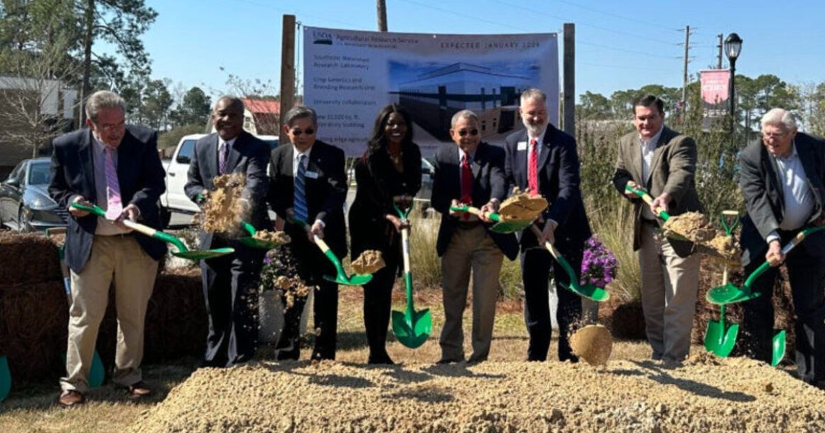 Innovador laboratorio de investigación agrícola en el campus de UGA Tifton