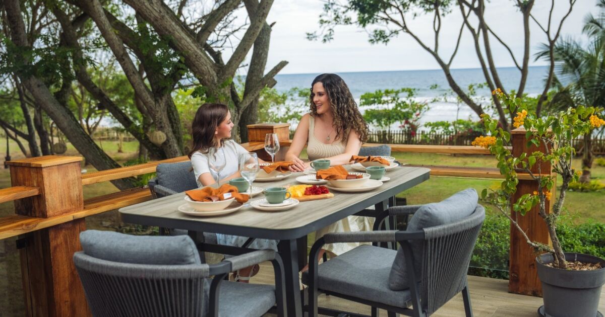 Colineal presenta “Colineal Outdoor”, su nueva línea de muebles para exteriores