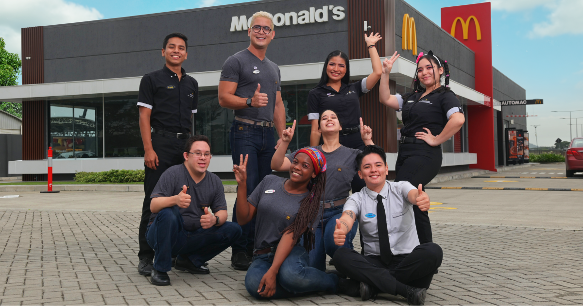 Arcos Dorados Panamá generó más de 800 nuevos empleos y 3,504 oportunidades de formación e inclusión laboral en 2024