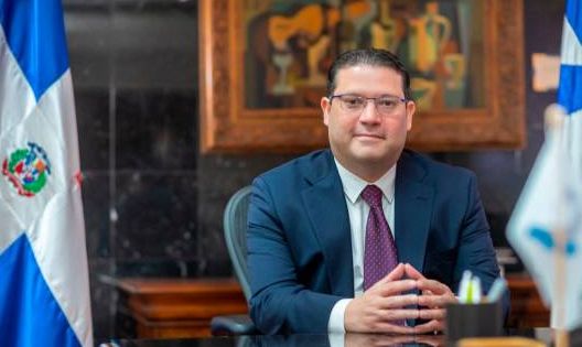 Nuevo director de Aduanas dice primera labor será devolver confianza en la institución
