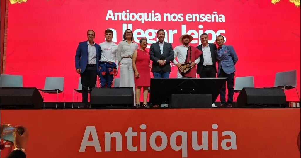 Claro Colombia conectando al país, con historias de valor y pujanza antioqueña