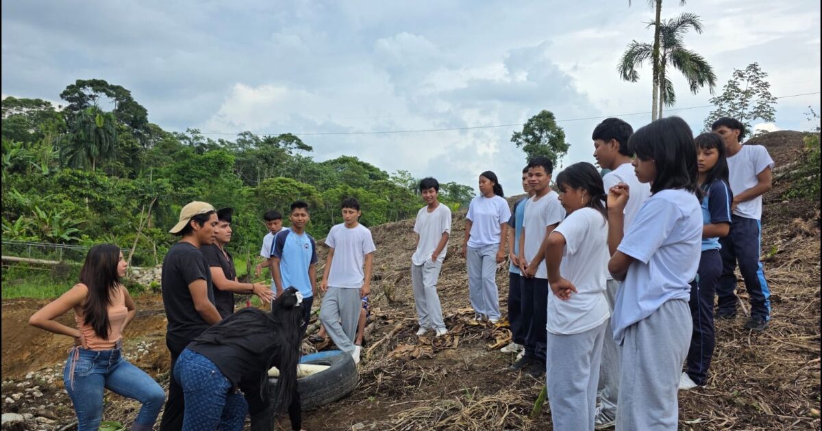 UTPL impulsa proyecto tecnológico que beneficia a más de 80 familias productoras de cacao en la Amazonía