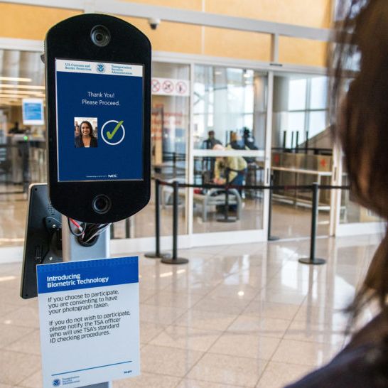 Delta Air Lines prueba tecnología de reconocimiento facial