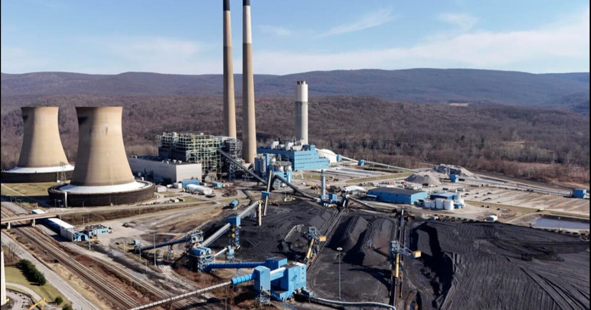 EPA, Nuevas centrales eléctricas de carbón y gas deberán cumplir objetivos de contaminación climática