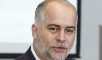 Fernández W. promoverá libre elección bancaria
