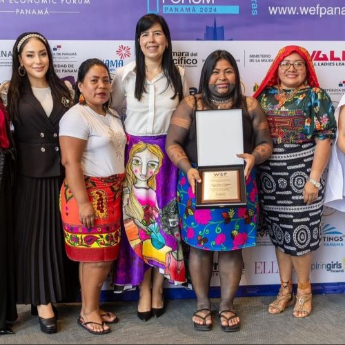 Ecuador destaca en el Women Economic Forum de Panamá