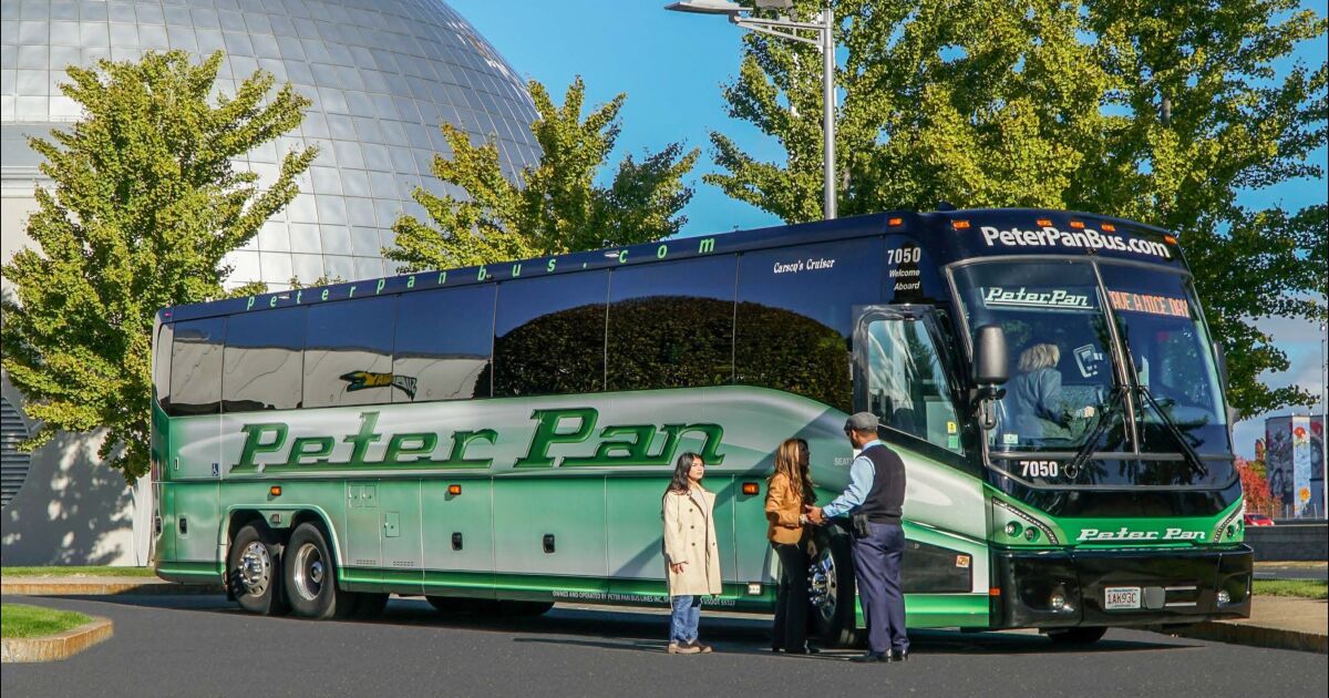 Busbud anuncia los premios Travelers' Best Awards 2026: Peter Pan Bus Lines, Amtrak y Red Coach lideran la excelencia estadounidense