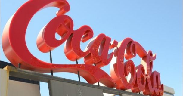 El beneficio de Coca Cola se desplomó un 31,8% en el segundo trimestre