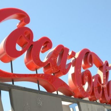 El beneficio de Coca Cola se desplomó un 31,8% en el segundo trimestre