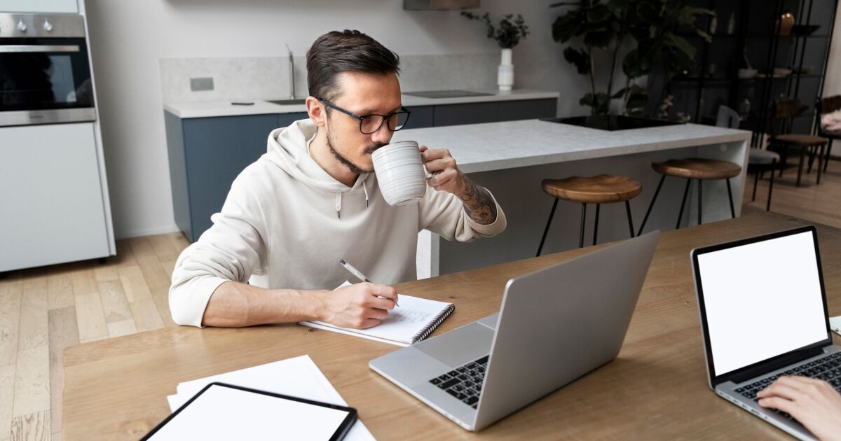 ¿Adiós a la oficina tradicional? Esto revelan los expertos sobre el futuro del trabajo híbrido en Latinoamérica