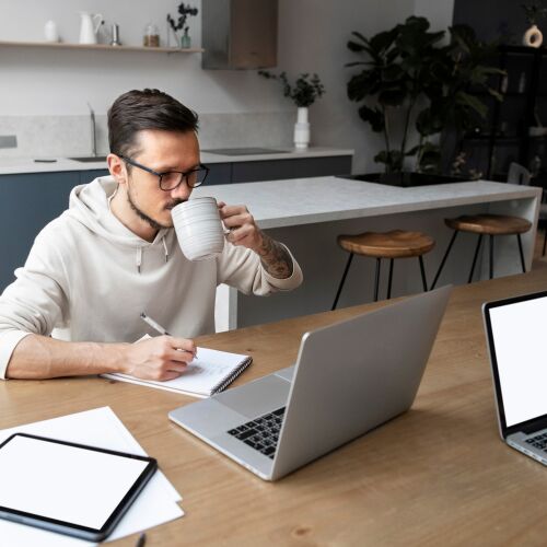 ¿Adiós a la oficina tradicional? Esto revelan los expertos sobre el futuro del trabajo híbrido en Latinoamérica