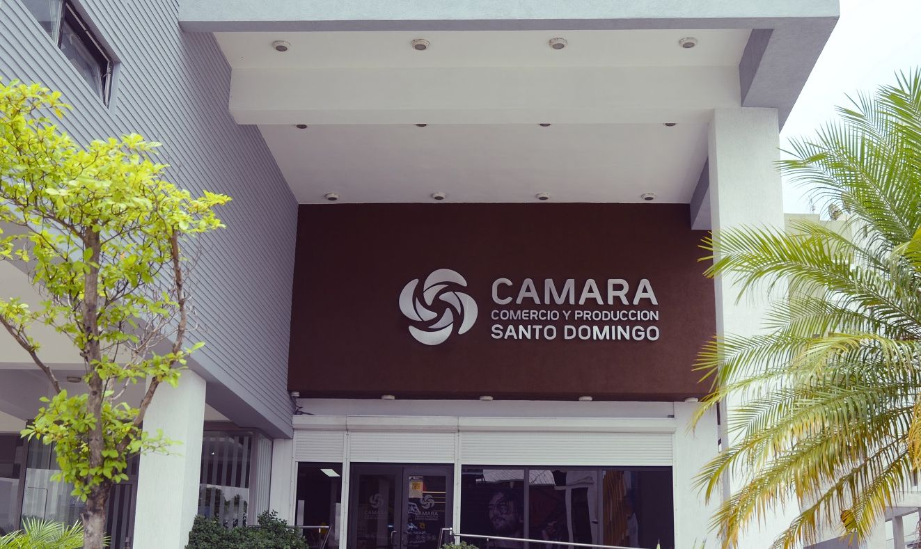 Cámara de Comercio y Producción de Santo Domingo realiza 75 mil  transacciones en el último año, el 89% en menos de 24 horas.