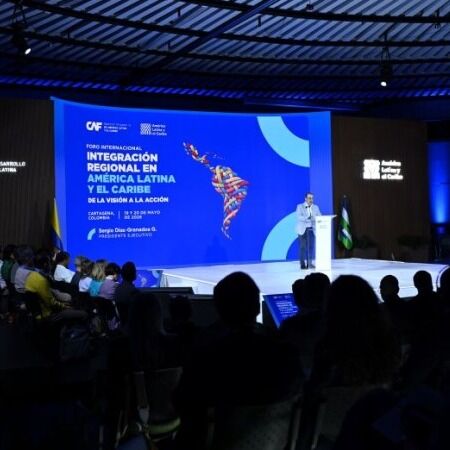 CAF invertirá diez mil millones de dólares para impulsar la integración de América Latina y el Caribe