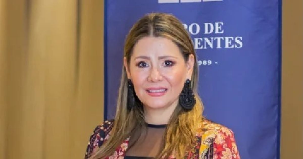 Carolina Buitrago se convierte en la primera mujer en liderar el Foro de Presidentes