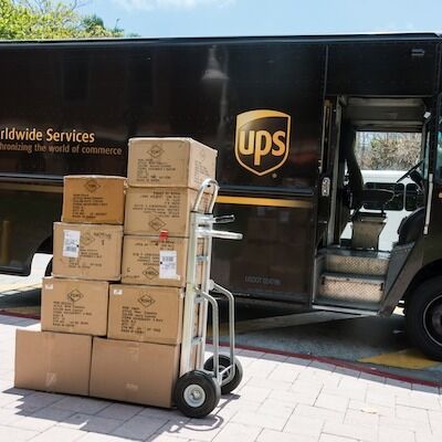 UPS invertirá 120 millones de dólares en robots para acelerar la descarga de camiones
