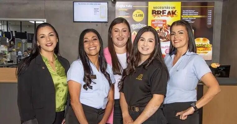 Equidad que se vive: Arcos Dorados construye futuro con liderazgo femenino