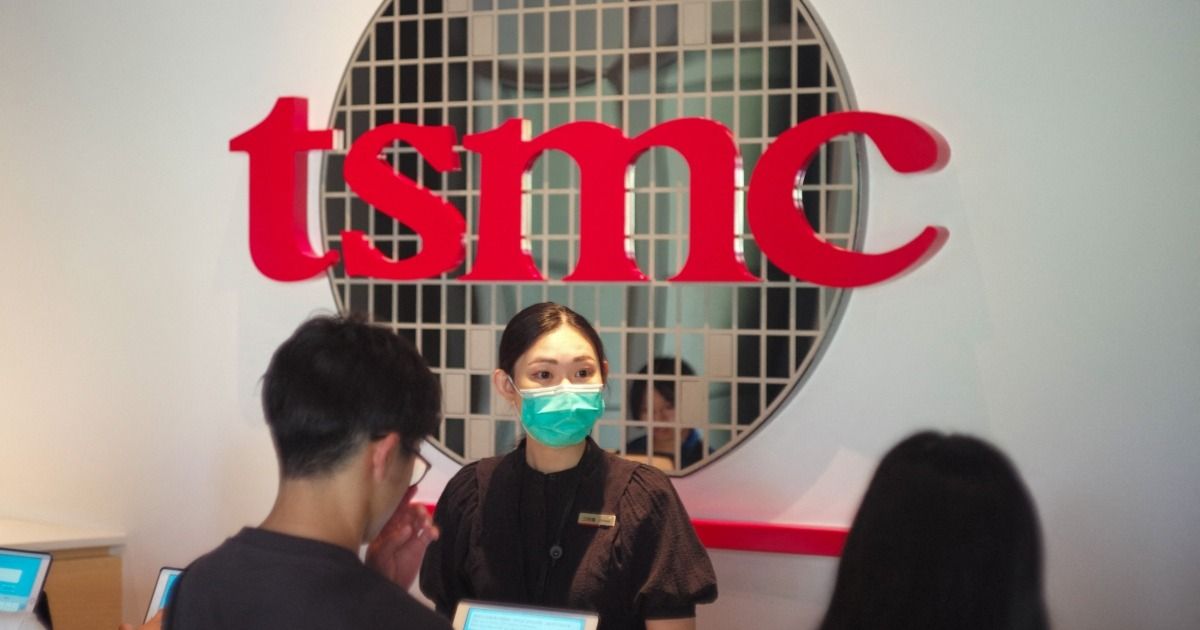 Ingresos del gigante de los semiconductores TSMC aumentaron casi 60% en abril gracias a la IA