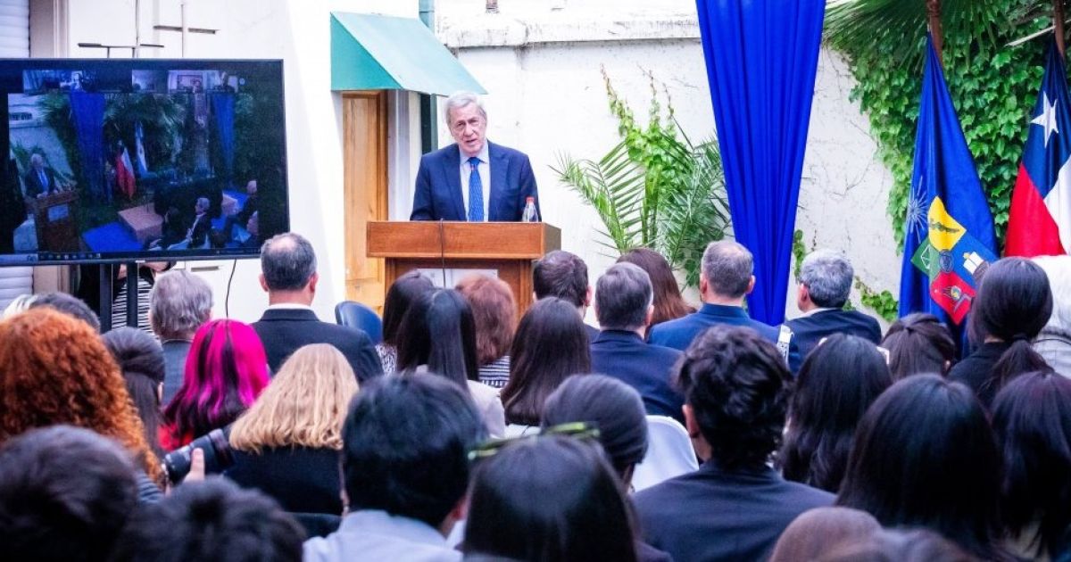 Canciller participa en seminario sobre los 40 años del Tratado de Paz y Amistad entre Chile y Argentina
