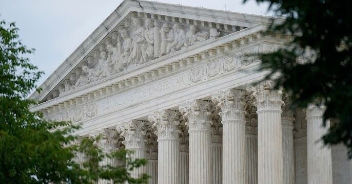 La Corte Suprema se prepara para escuchar los argumentos sobre los aranceles de Trump y podría cambiar la forma en que los utiliza
