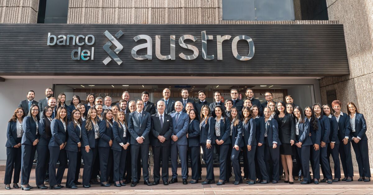 Banco del Austro se consolida como uno de los mejores lugares para trabajar en Ecuador