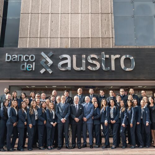 Banco del Austro se consolida como uno de los mejores lugares para trabajar en Ecuador