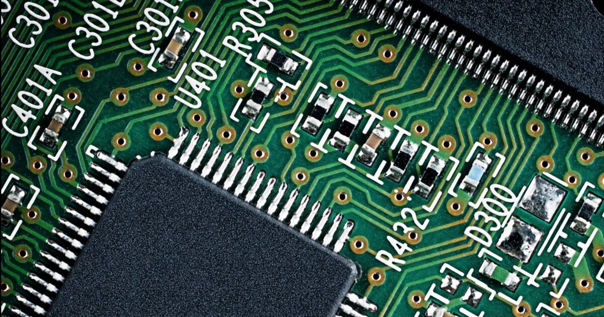 Canadá se asocia con IBM y C2MI para impulsar la producción nacional de chips