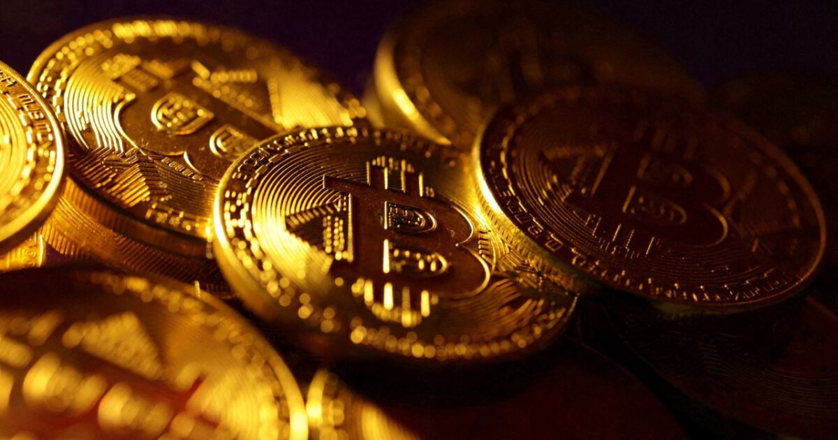 Bitcoin terminó el año con ganancia de 123%