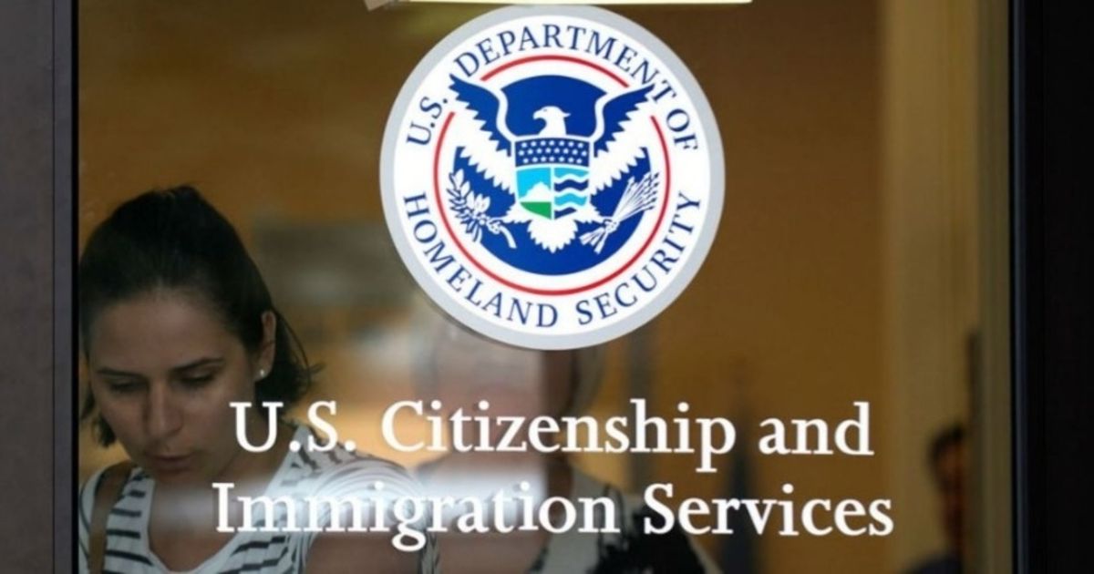 USCIS modifica guía para solicitar visas de inmigrante basadas en la familia