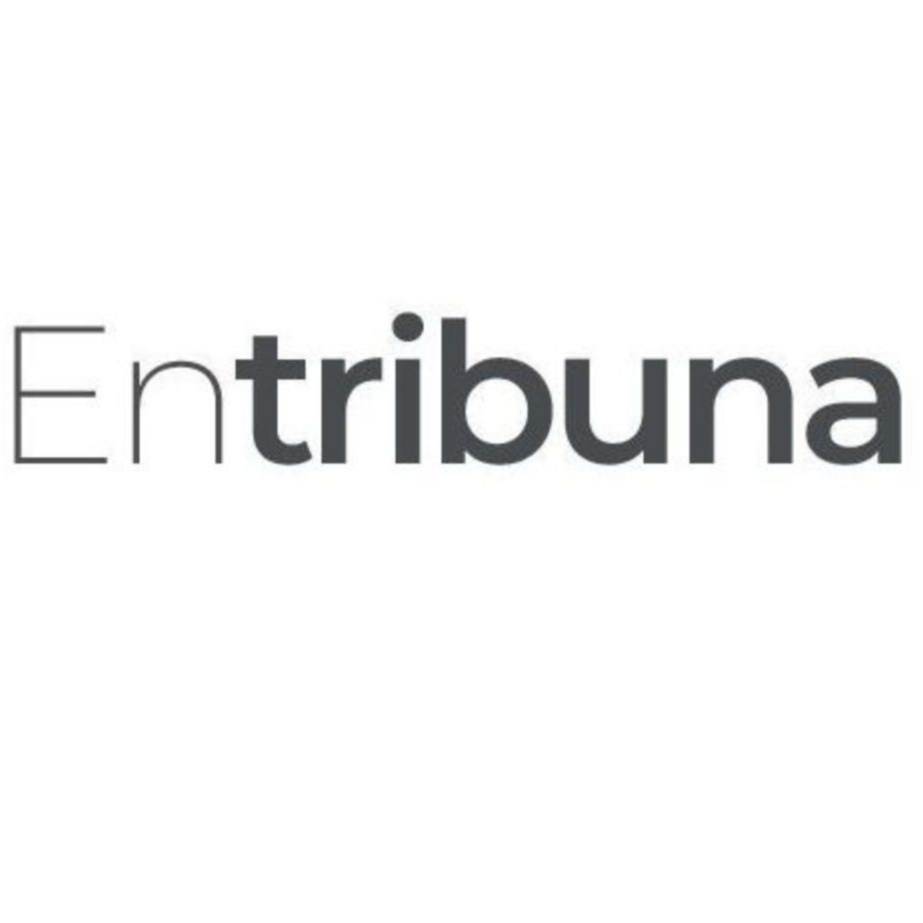 En Tribuna