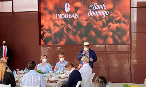 Presidente Abinader visita instalaciones de Indubán en San José de Ocoa