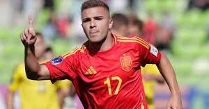 España mantiene su línea ascendente ante Ucrania y se mete en cuartos del final del Mundial Sub-20