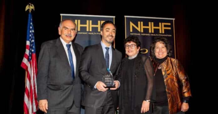 Honrando a los Líderes Hispanos en Salud: Galas Anuales de Becas NHHF 2025