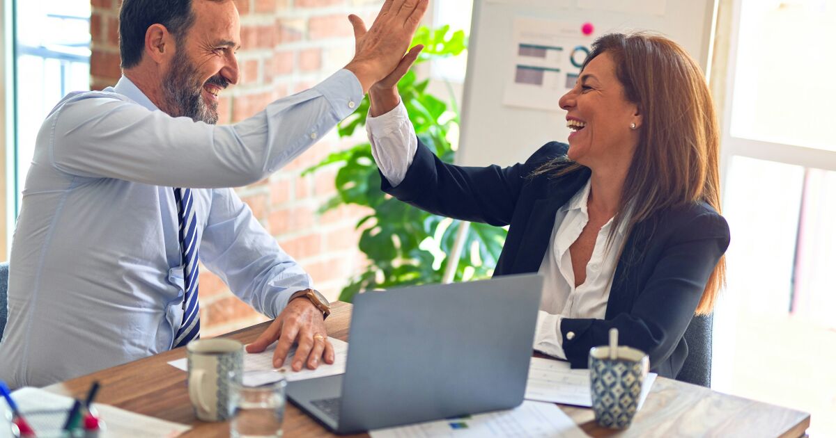 Comunicación asertiva reduce conflictos laborales en 25% y mejora satisfacción en 30%