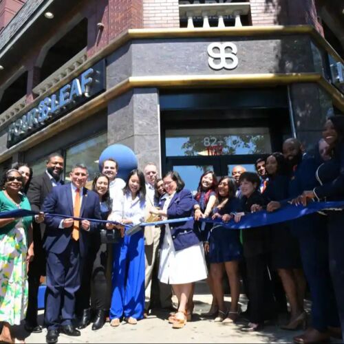 FourLeaf Federal Credit Union celebra la apertura de su nueva sucursal en Jackson Heights