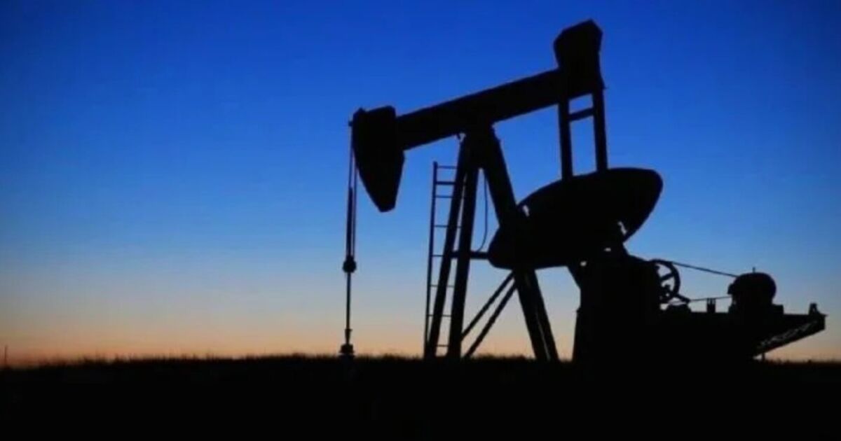 Producción petrolera de Venezuela sube a 1,1 millones de barriles diarios en marzo