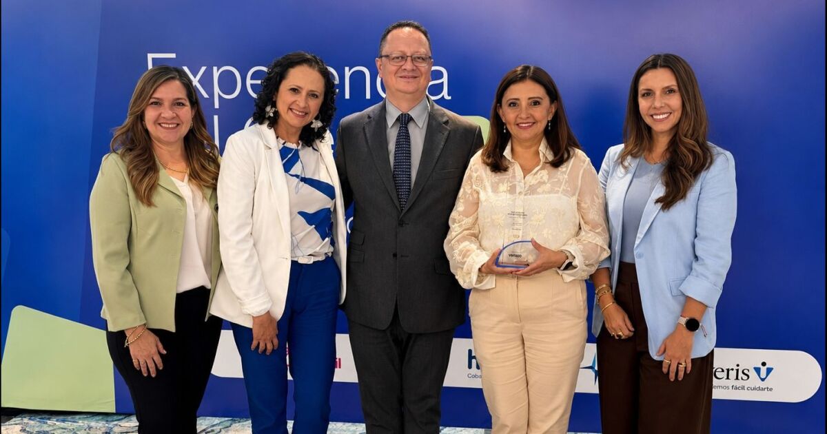 Humana S.A. es reconocida entre las mejores empresas en experiencia del cliente en Ecuador