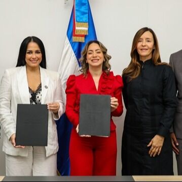 INDEX, Ministerio de la Mujer y Cámara de Comercio de Madrid impulsan programa de formación para mujeres dominicanas en España