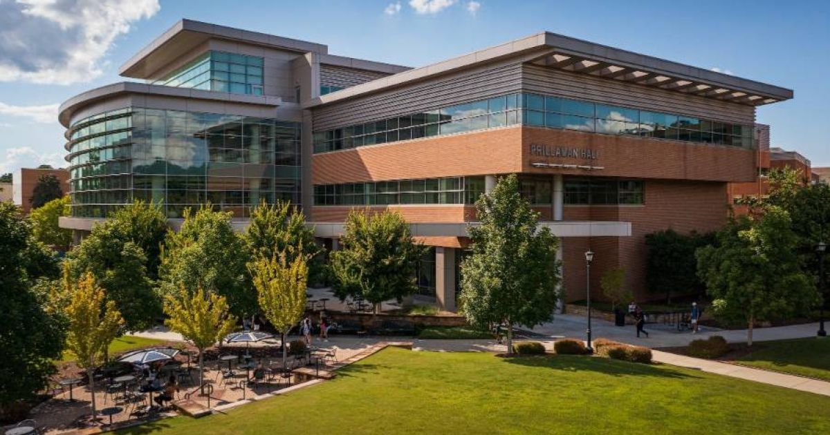 Kennesaw State y Kroger se asocian para impulsar los recursos del campus en nueve HBCU