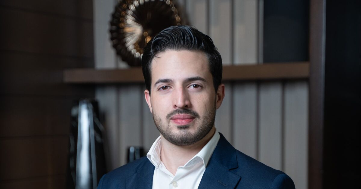 Navegando la Transformación Digital Industrial: Adoptando la Cuarta Revolución Industrial