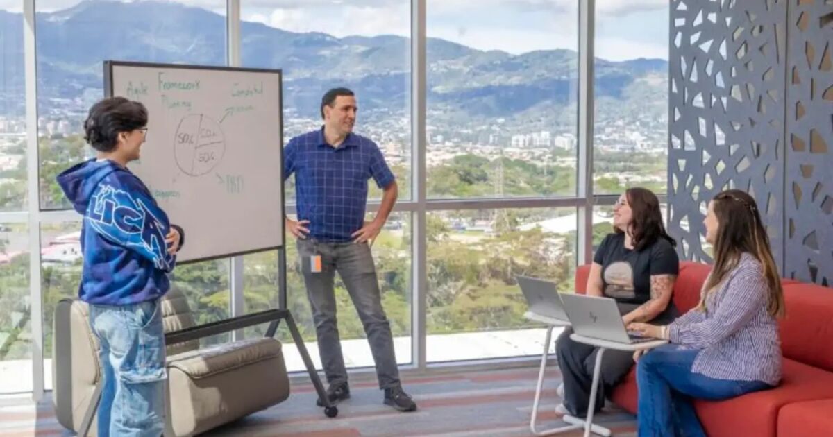 Costa Rica fortalece su posición como Hub de Centros de Capacidad Global
