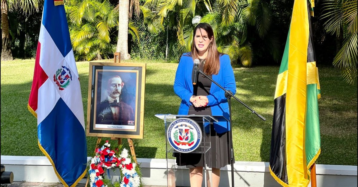 Embajada Dominicana rinde primer tributo a la figura de Duarte en Jamaica