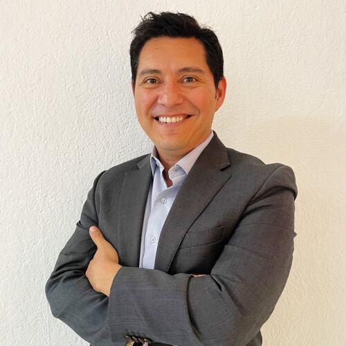 Más allá de la automatización: Liberando el potencial humano en la era digital Portada