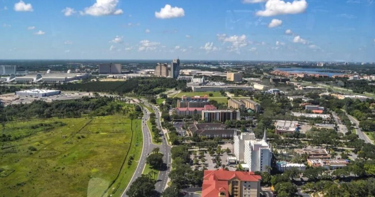 Orlando se erige como la ciudad de Florida con casas más asequibles y ello continúa atrayendo a residentes de Miami y Nueva York